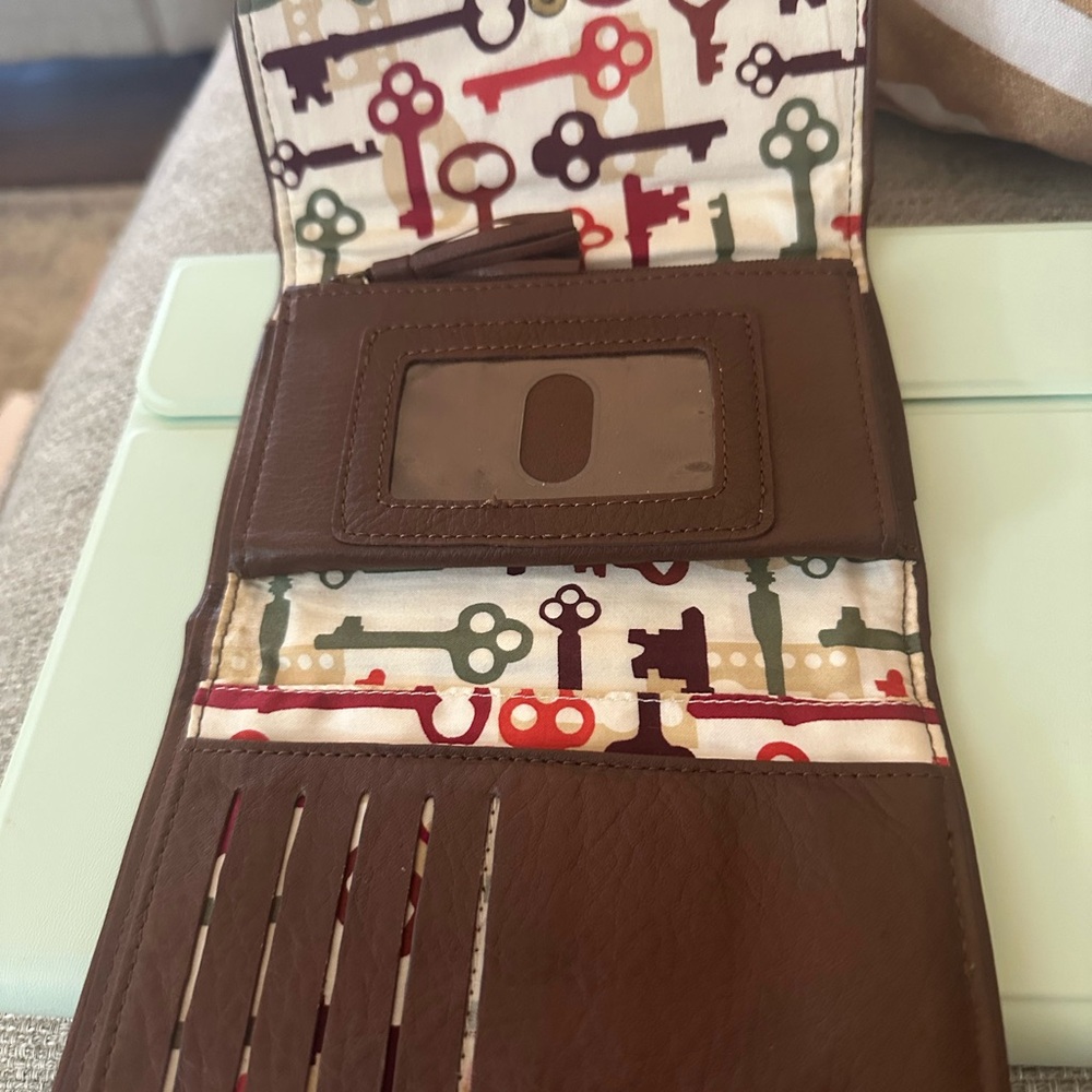 Vera Bradley Retro Vibes Corduroy Wallet With Bohemian Style - Picture 12 of 12